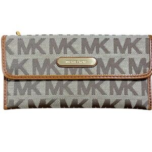 Michael Kors Austin Flat Continental Slim Wallet Khaki Jacquard MK Logo Design